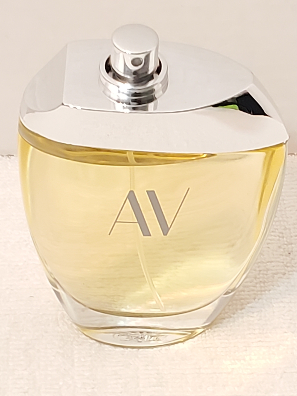 AV by Adrienne Vittadini Perfume for Women 3.0 oz 90ml Eau De Parfum Spray